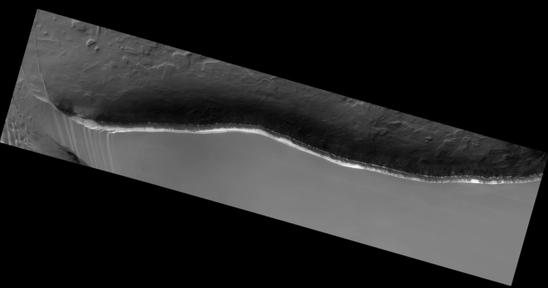 Illustration for article titled Mars Orbiter Spots a Huge Avalanche of Carbon Dioxide on the Red Planet